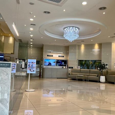 Seomyeon Ib Hotel Busan Dış mekan fotoğraf