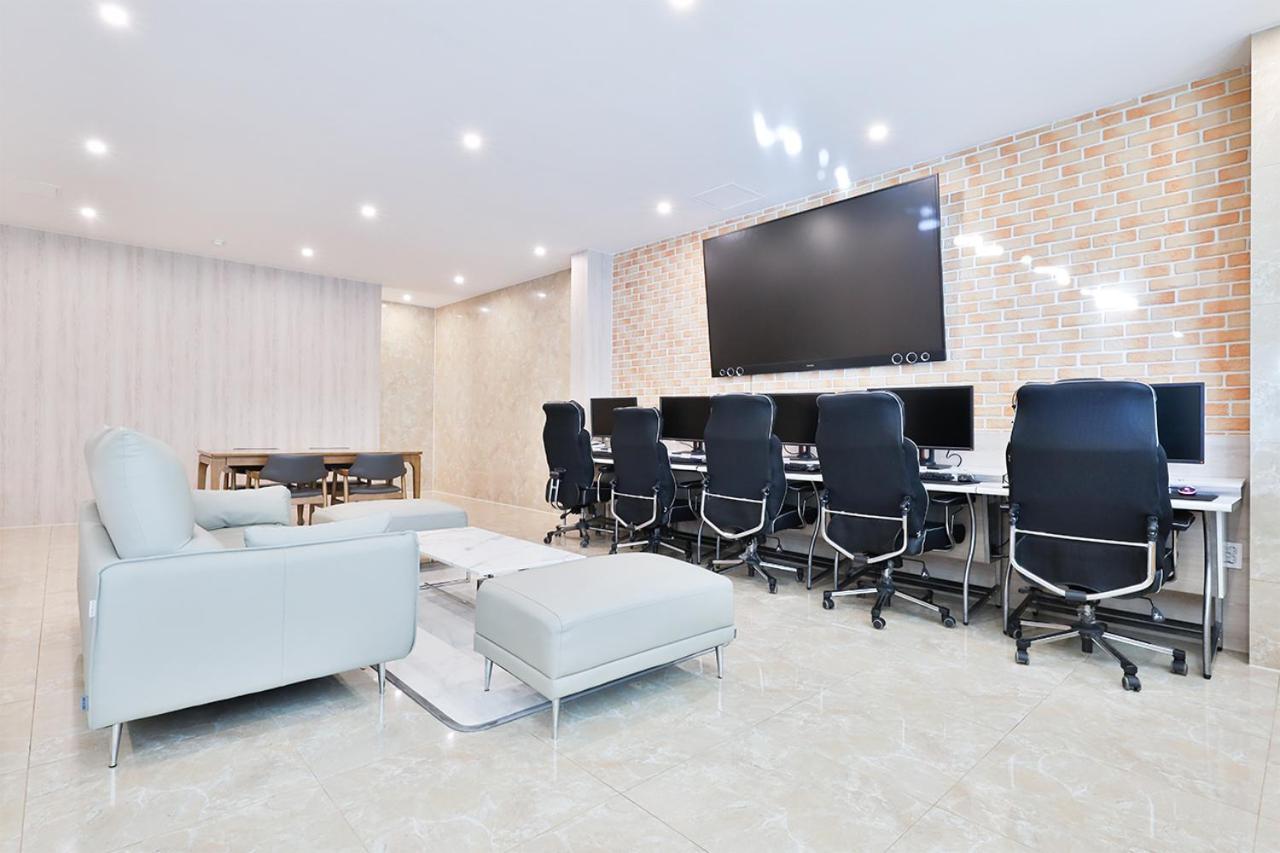 Seomyeon Ib Hotel Busan Dış mekan fotoğraf
