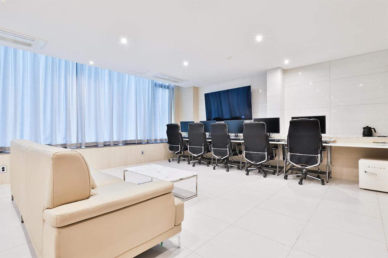 Seomyeon Ib Hotel Busan Dış mekan fotoğraf