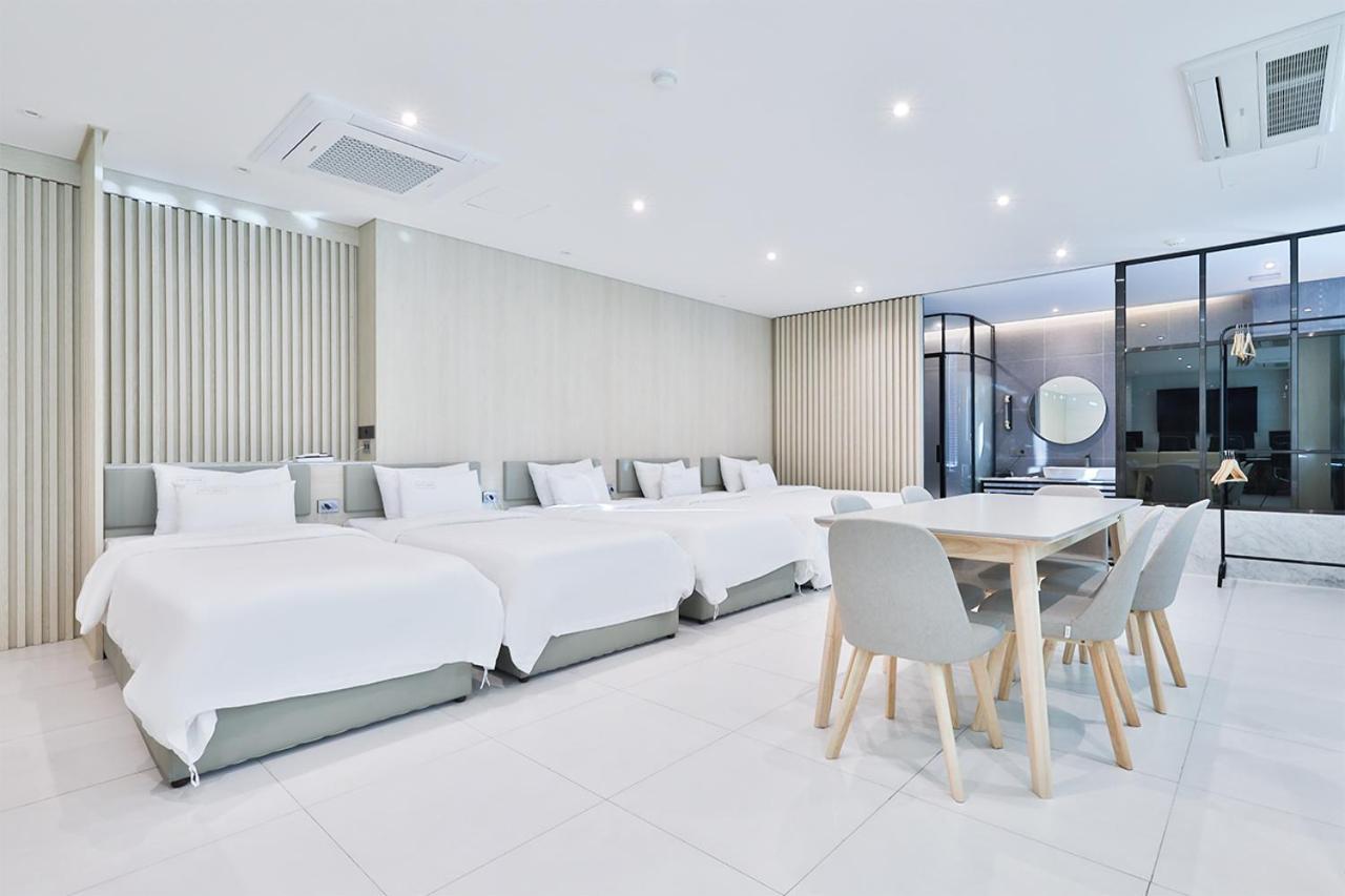Seomyeon Ib Hotel Busan Dış mekan fotoğraf