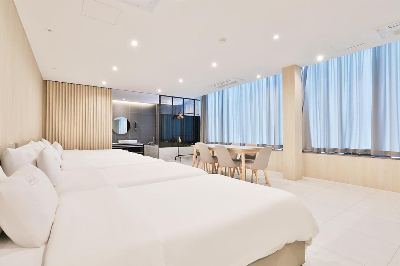 Seomyeon Ib Hotel Busan Dış mekan fotoğraf