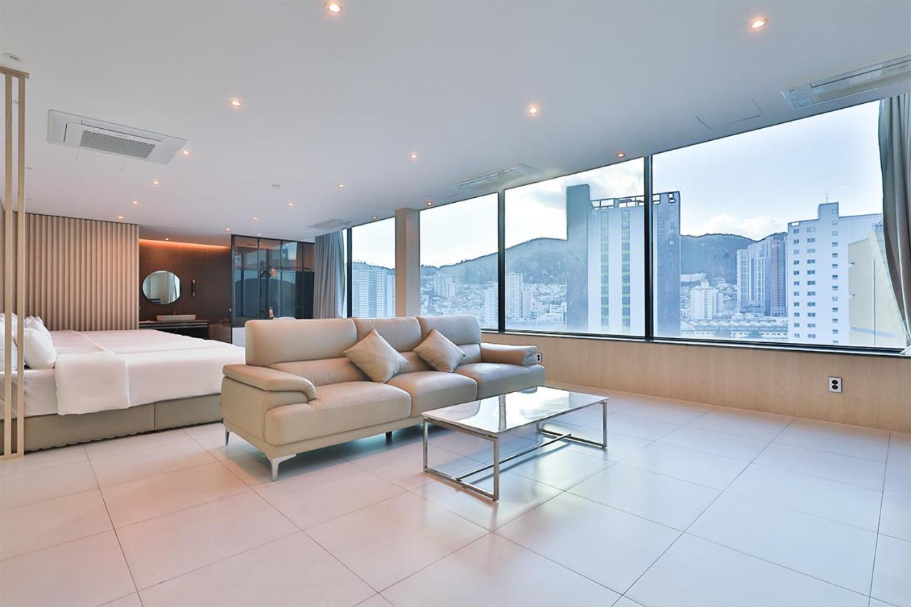 Seomyeon Ib Hotel Busan Dış mekan fotoğraf